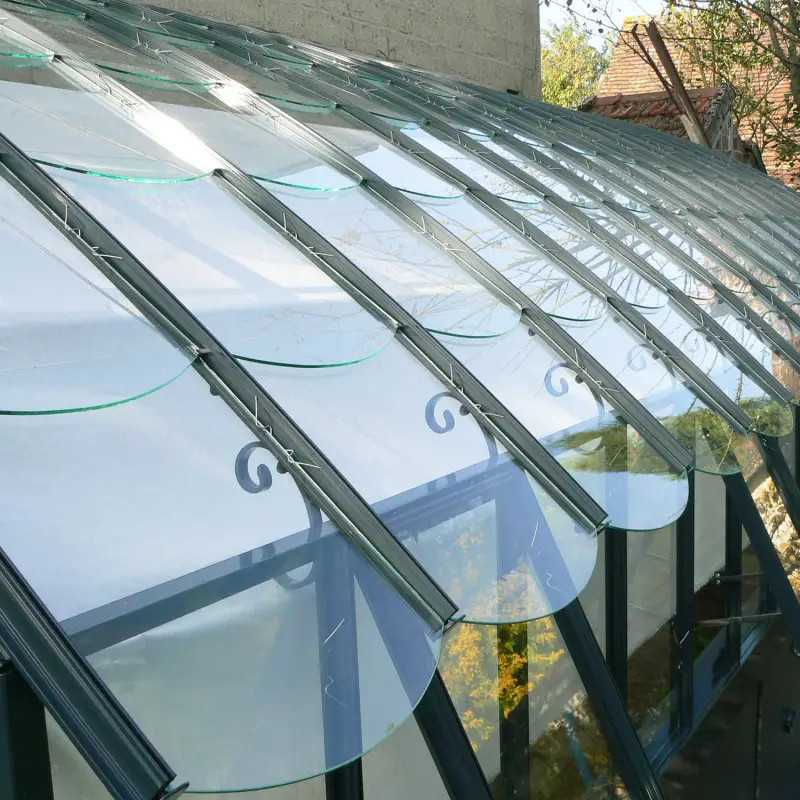 Glashaus CHAMBORD Breite 2,80 m mit Aluminiumsockel