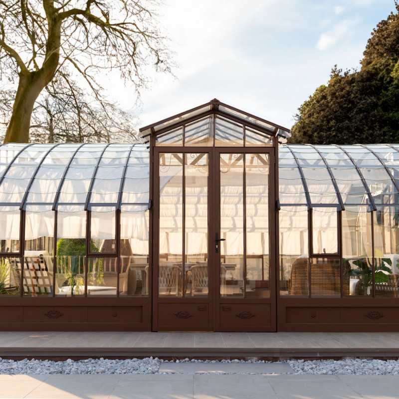 Glashaus AMBOISE Breite 5,60 m mit Aluminiumsockel