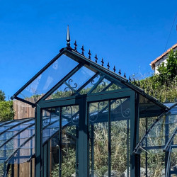 Firstverzierung für MIRABEAU und MONTESQUIEU Gewächshäuser