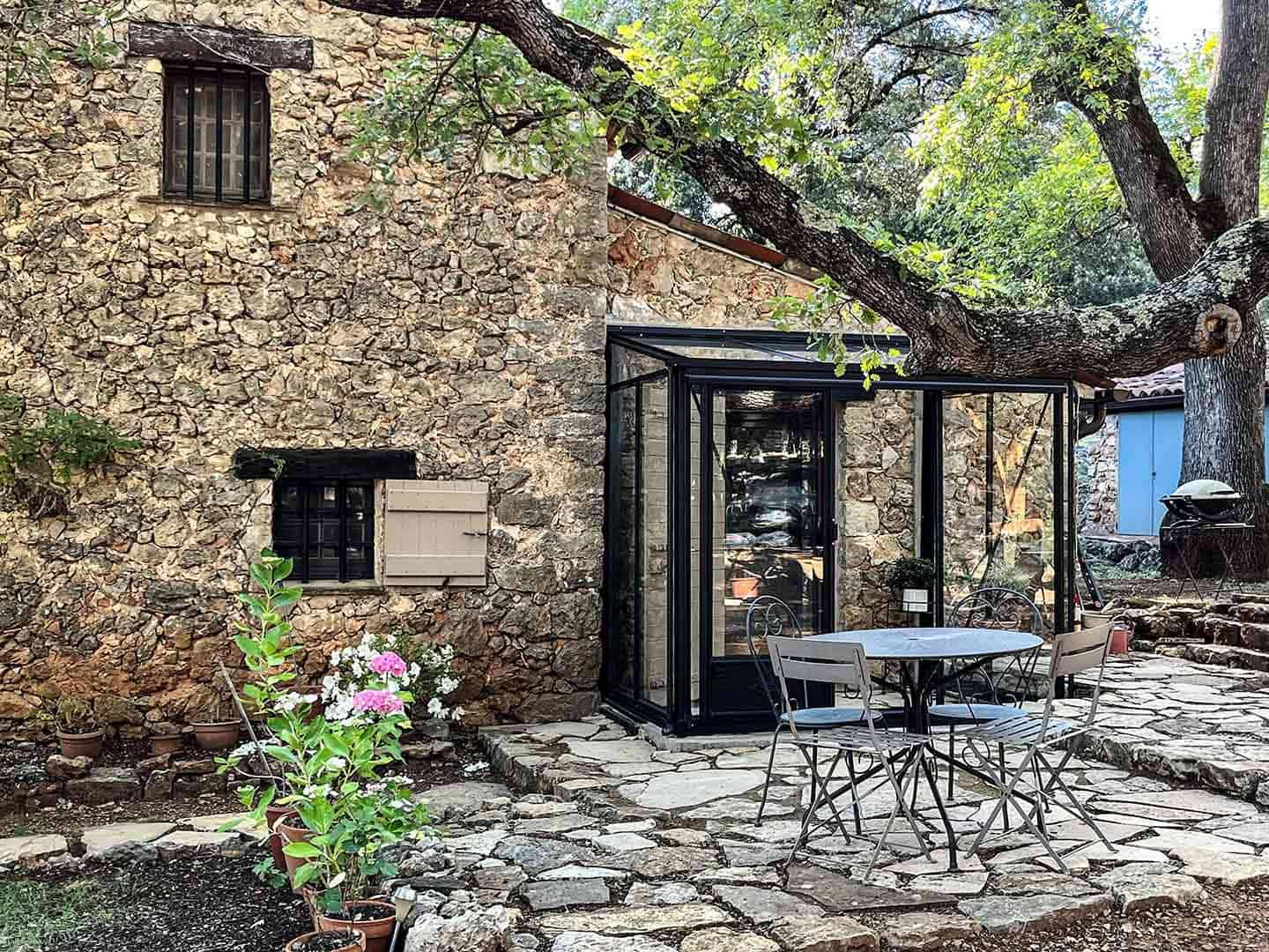 Luxia Anlehngewächshaus